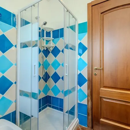 Rai's Panoramic View 1 - View & Relax Апартаменти *